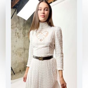 SIZE SMALL KRISTINIT SIRSNA DRESS - WHITE EUC